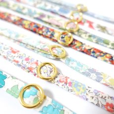 画像10: エアリー首輪・LIBERTY Fabrics・リバティ・ファブリックス猫首輪・Betsy star（ベッツィスター）ピンク＆レッド/パール (10)