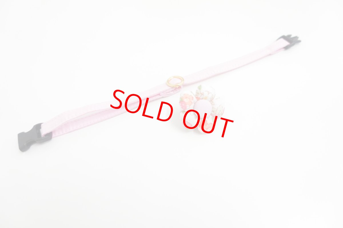 画像3: フラワーモチーフの首輪（ピンク×イチゴ柄） (3)