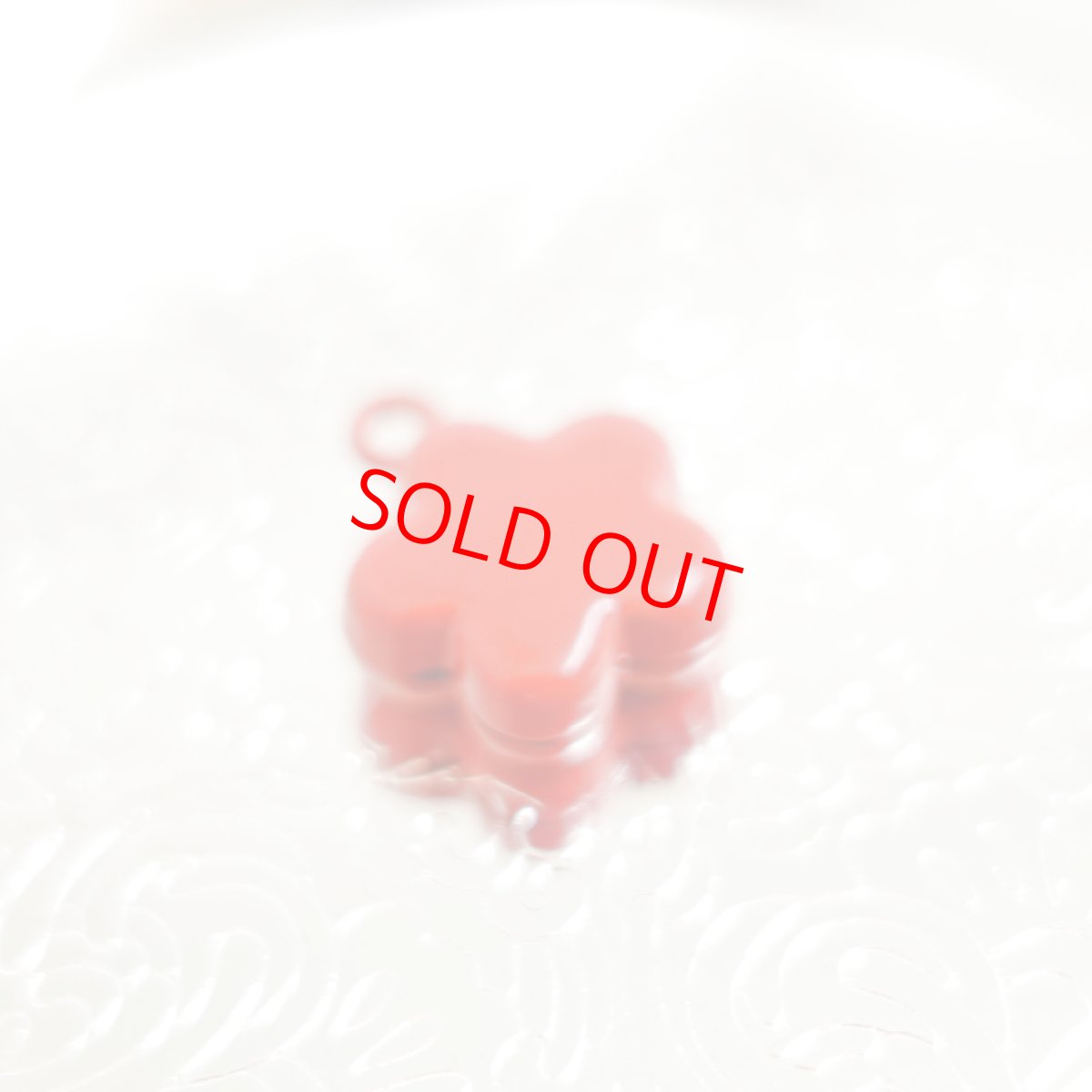 画像2: 梅モチーフ鈴（レッド） (2)