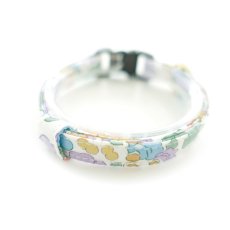 画像1: エアリー首輪・LIBERTY Fabrics・リバティ・ファブリックス猫首輪Betsy （ベッツィ）ライトパープル＆グリーン (1)