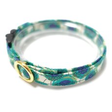 画像1: エアリー首輪・LIBERTY Fabrics・リバティ・ファブリックス猫首輪（Xanthe Sunbeam ザンジー・サンビーム）グリーン (1)