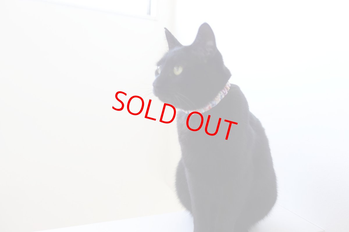 画像9: エアリーシュシュ・LIBERTYファブリック・シュシュ猫首輪・猫首輪（リバティプリント Betsy（ベッツィー））グリーン (9)