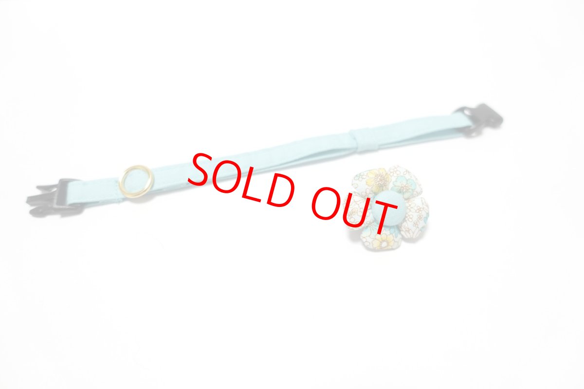 画像2: Petite Fleur/プチフルール/フラワーモチーフ猫首輪（グリーン） (2)