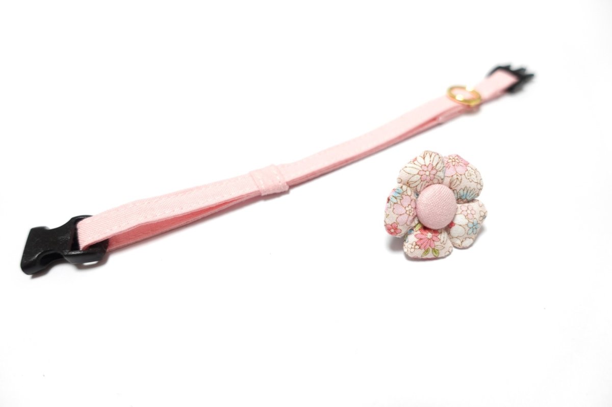 画像2: Petite Fleur/プチフルール/フラワーモチーフ猫首輪（ピンク） (2)