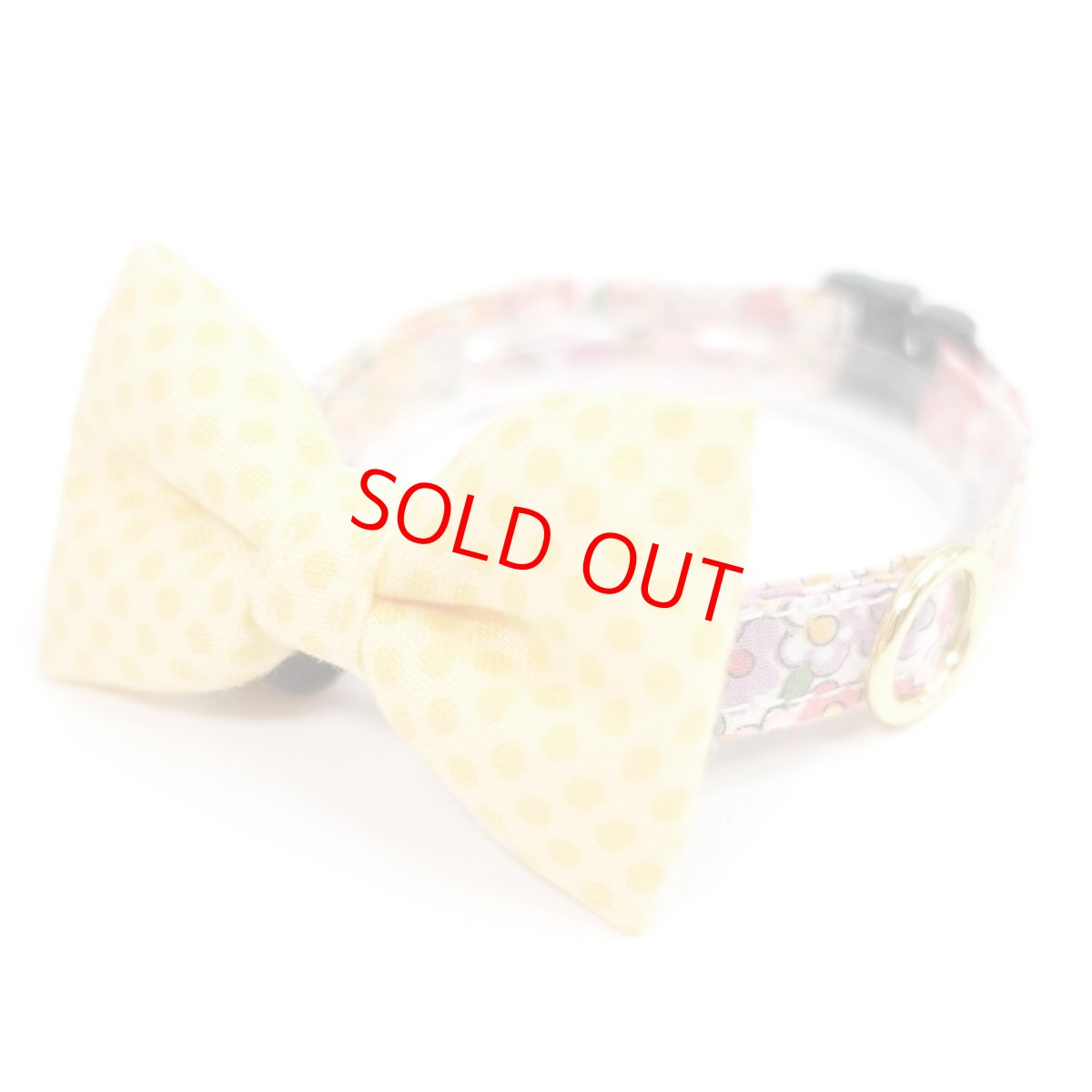 画像1: MODA・モダファブリックシリーズ・On The Bright Side（オンザブライトサイド）・リボン猫首輪・（イエローリボン×ピンク系小花柄首輪） (1)