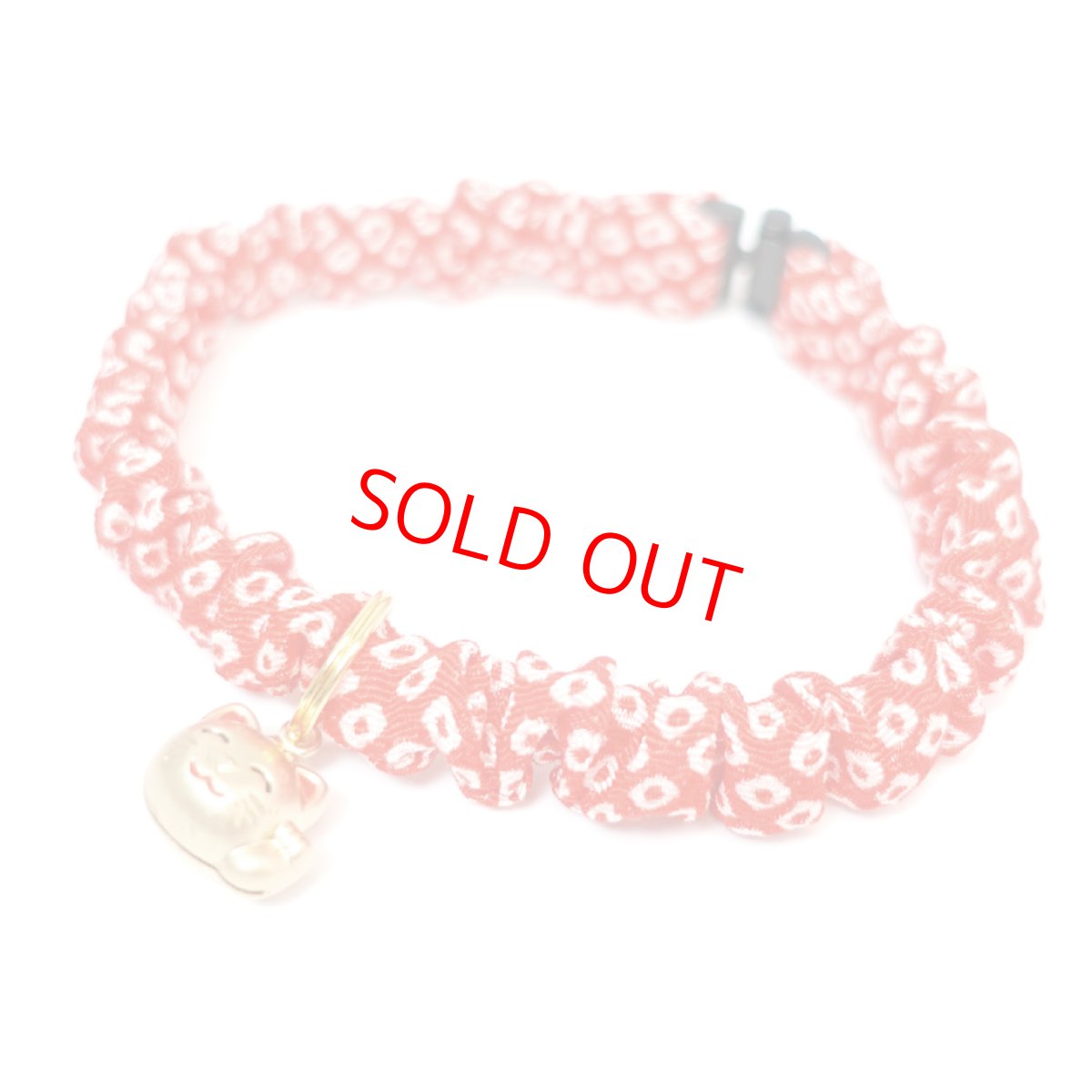 画像3: Mサイズ限定商品/招き猫ゴールド鈴付き/セイフティーバックル付きシュシュ猫首輪/鹿の子柄/２色展開 (3)