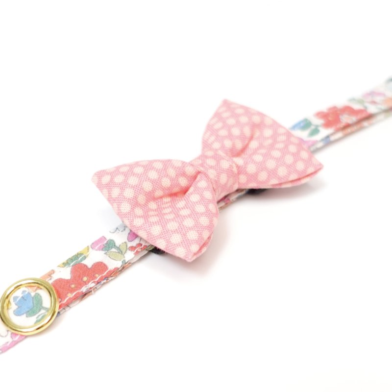 画像1: MODA・モダファブリックシリーズ・On The Bright Side(オンザブライトサイド)・リボン猫首輪・(ピンクドットリボン×ブルー系小花柄首輪)