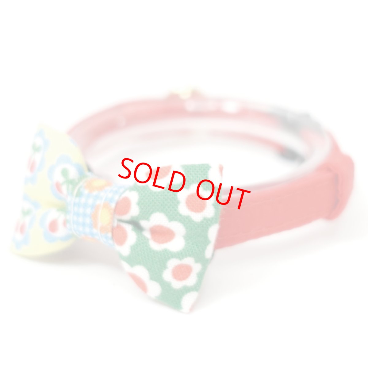 画像3: 昭和レトロな左右柄違い・ミニリボン猫首輪（G柄） (3)