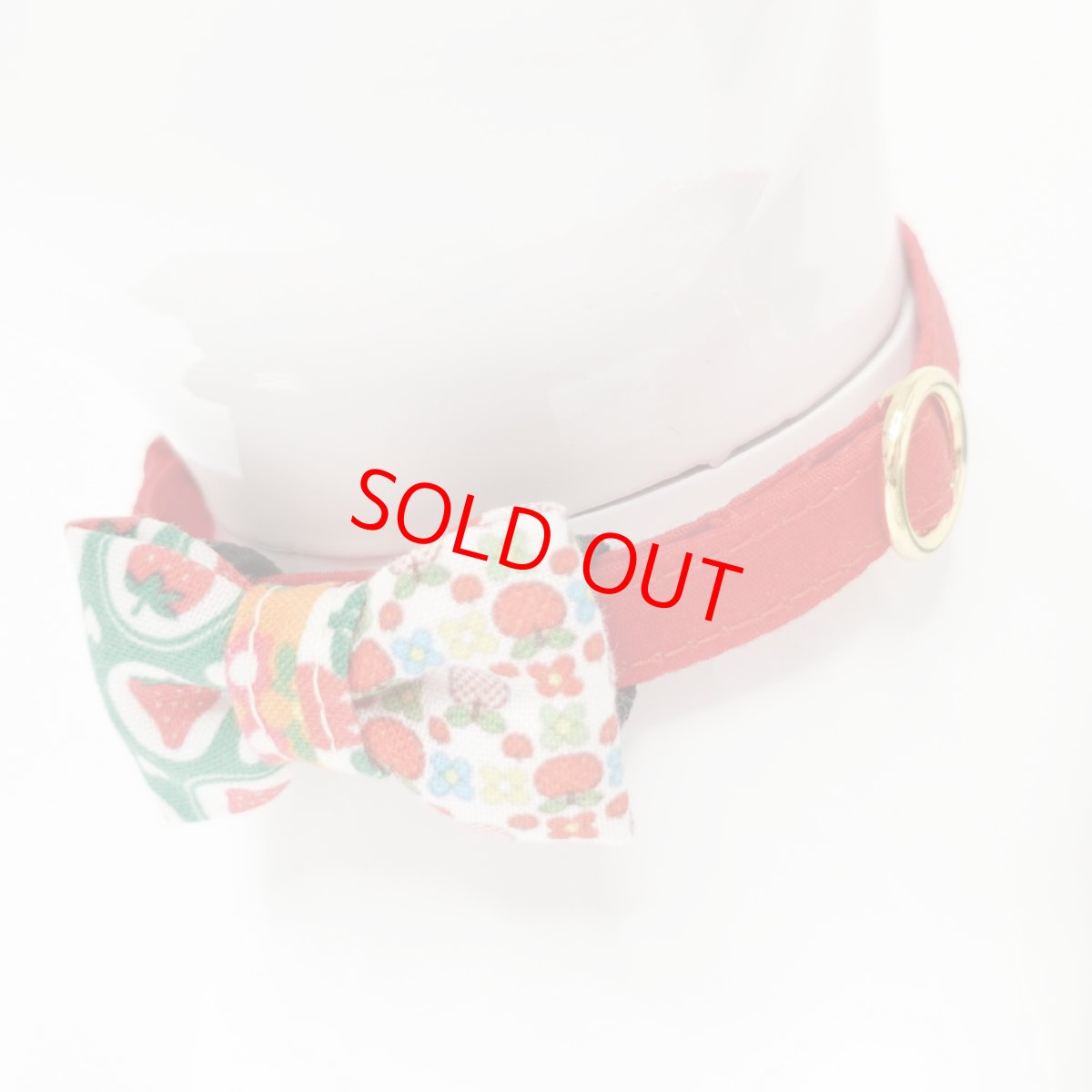 画像4: 昭和レトロな左右柄違い・ミニリボン猫首輪（I柄） (4)