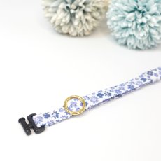 画像3: エアリー首輪・LIBERTY Fabrics・リバティ・ファブリックス猫首輪City Blossom （シティ・ブロッサム）ブルー (3)