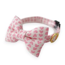 画像1: 《とろける恋心コレクション 〜Red Check & Heart〜》リボンタイプの猫首輪（ピンクハートドット） (1)