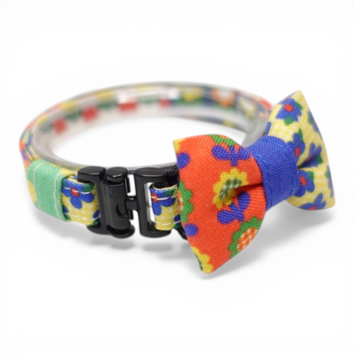 画像2: 懐かしさをまとう 昭和レトロフラワー｜左右で柄が異なるミニリボン首輪  C柄【限定1点】 (2)