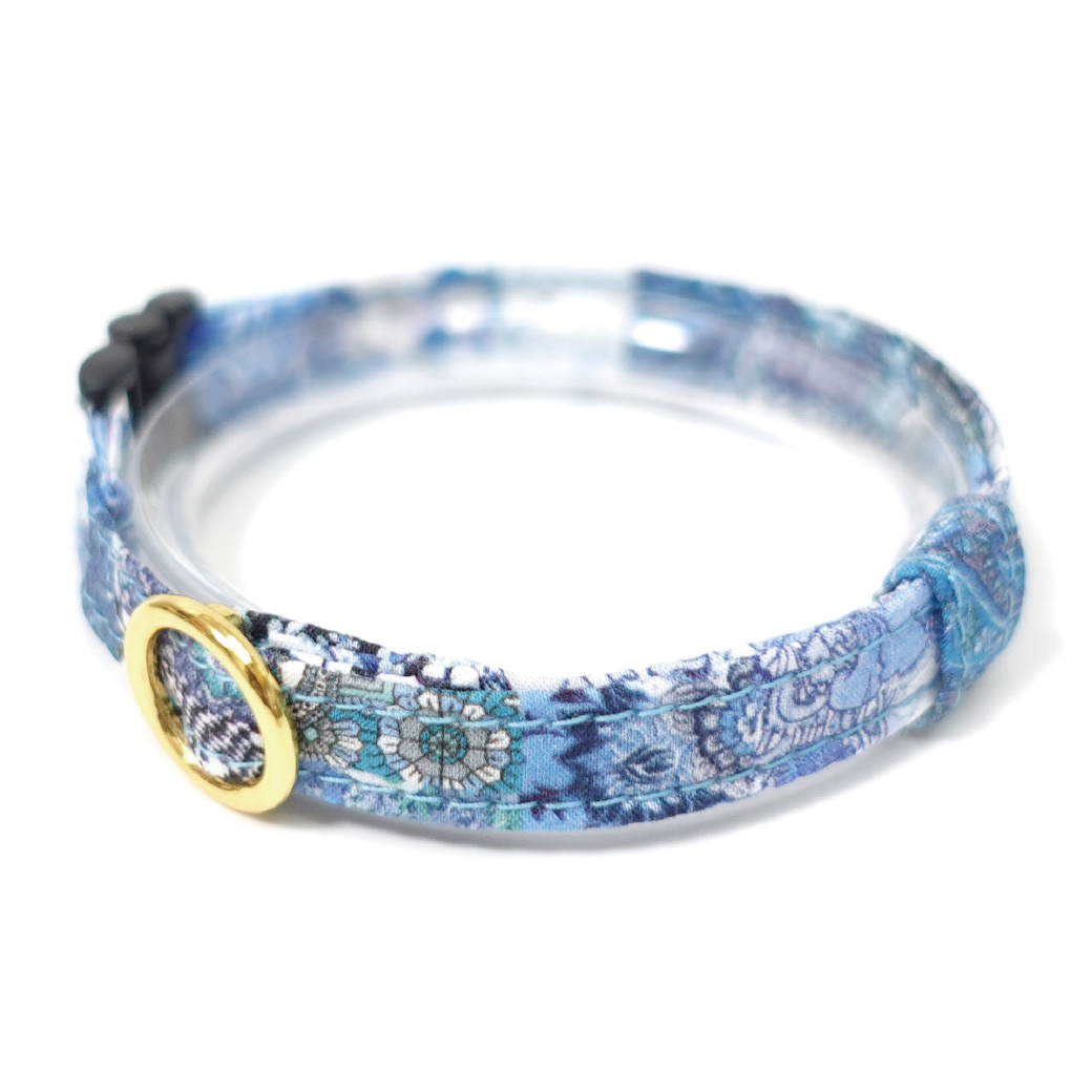 エアリー首輪・LIBERTY Fabrics・リバティ・ファブリックス猫首輪・Archive patchwork （アーカイブパッチワーク）ブルー